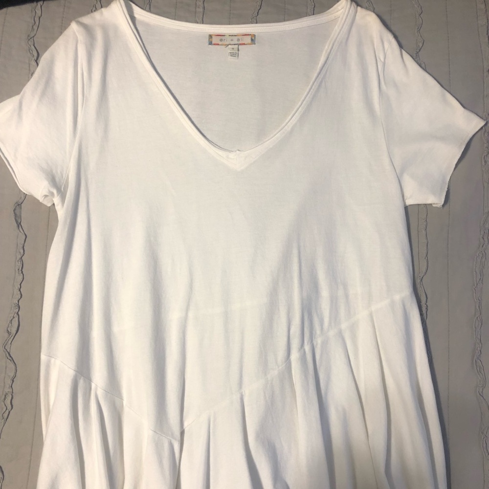 Eri + Ali Asymmetrical Top